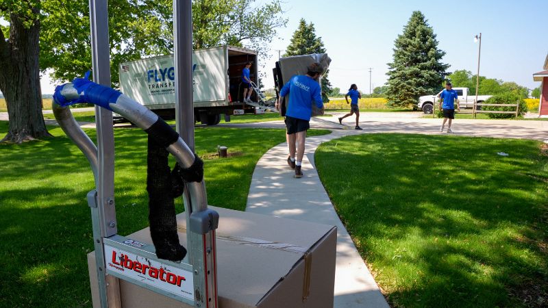 Luxury movers Elmhurst IL